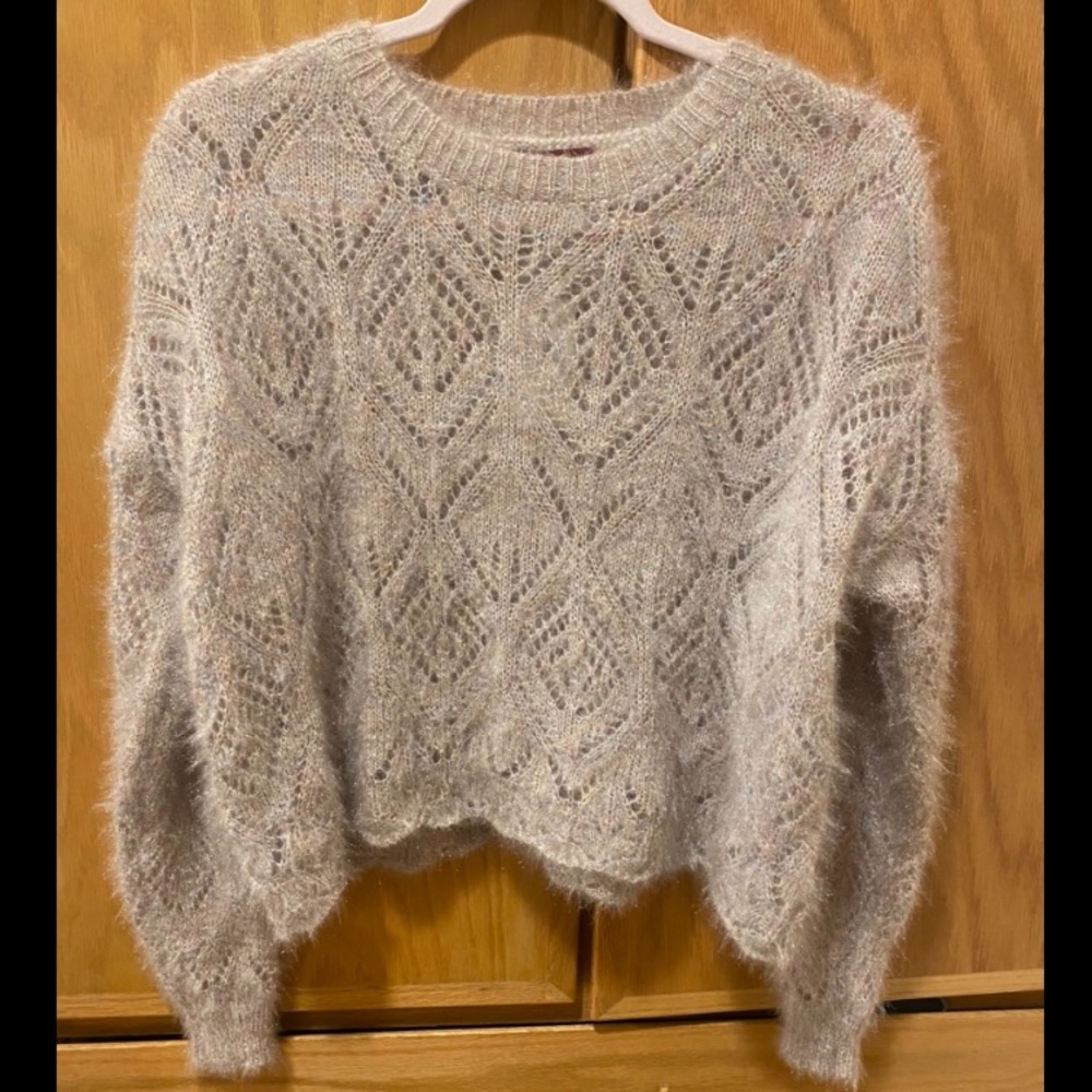 Buckle Women’s Sweater